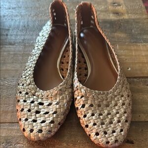 Halston Irene Gold Leather Woven Flats Size 6.5